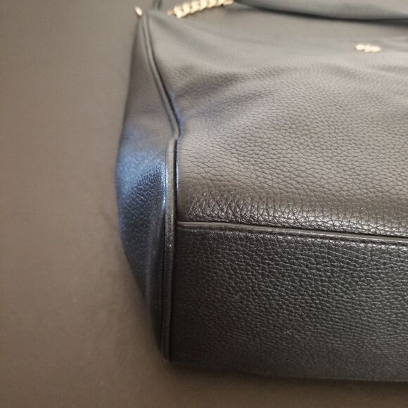 Tory Burch Leather Shoulder Bag - Picture 10 of 12